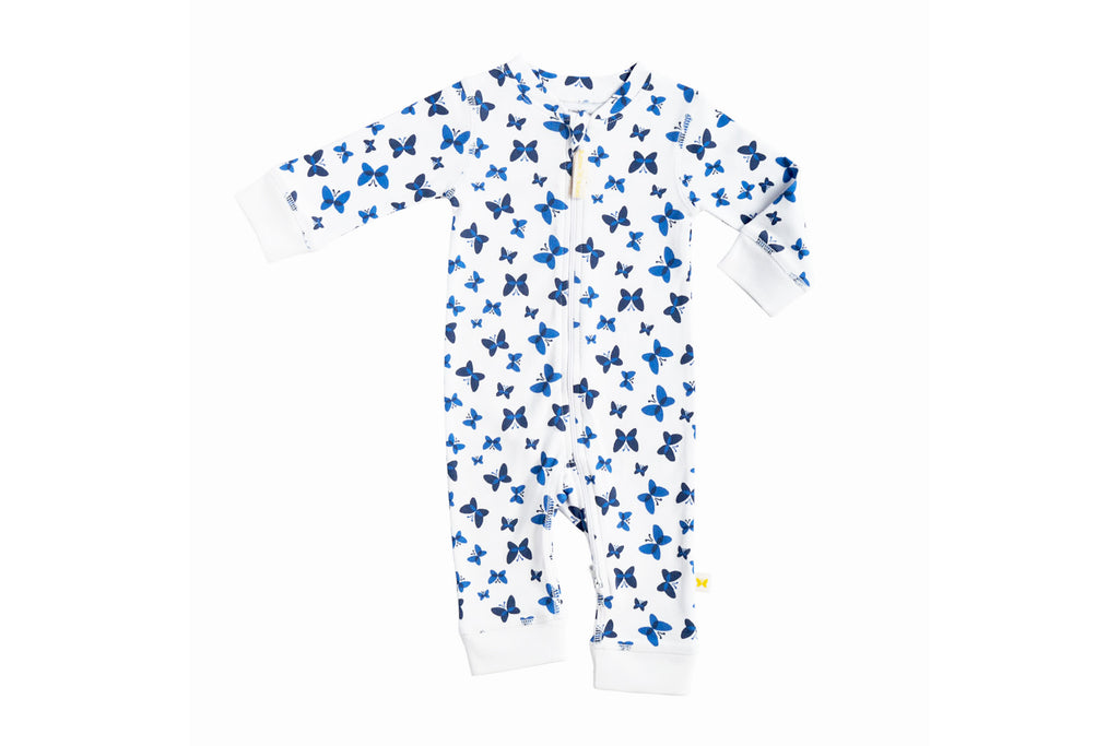 SleeperSuit-WhitewithBluePrint1,Newborn Baby clothes, nightwear for Babies,sleepsuit for Newborns, Buzzee babies, Baby dress